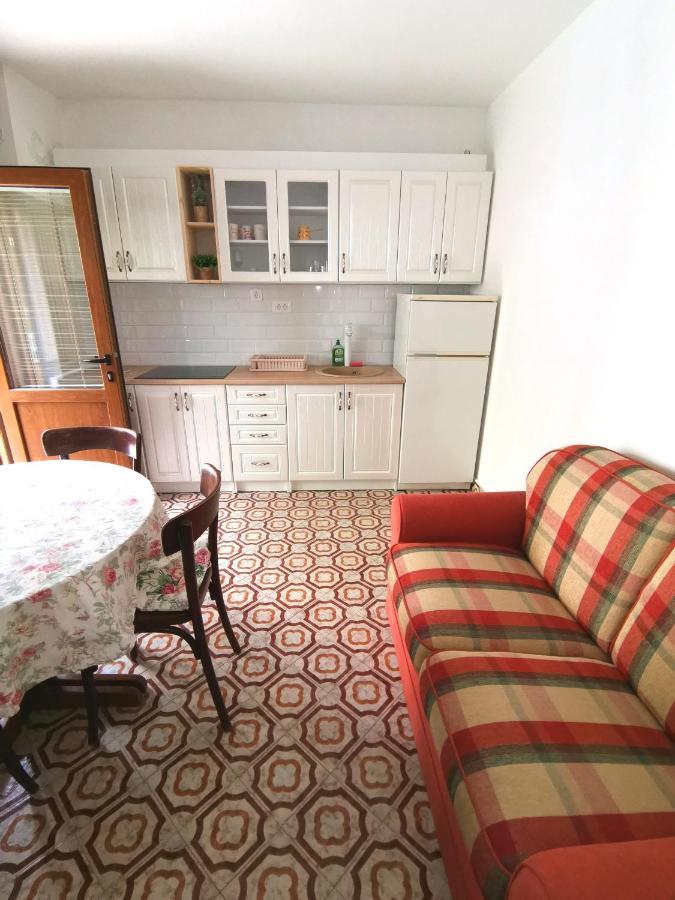 Apartments Maris Garden Petrovac Kültér fotó