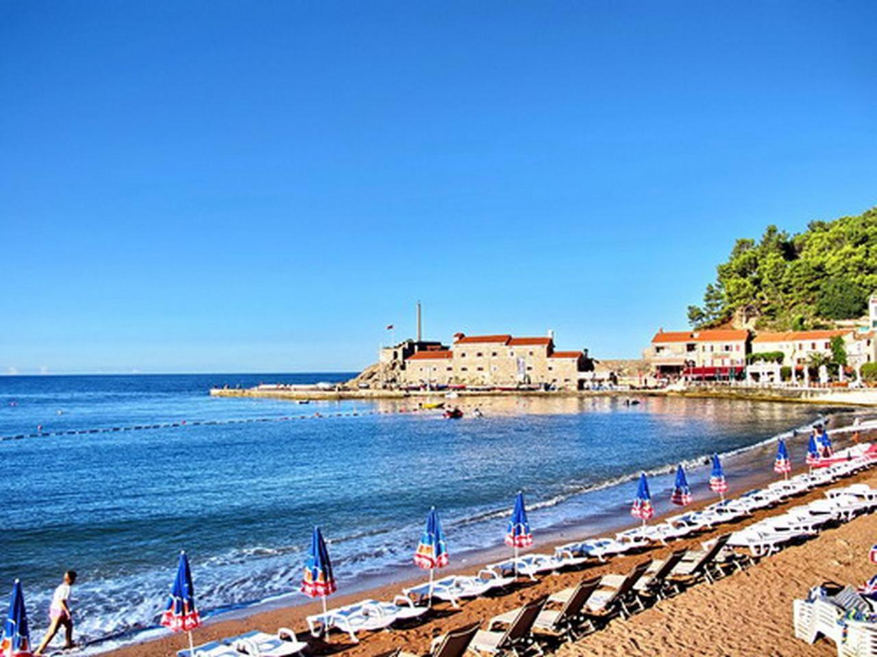 Apartments Maris Garden Petrovac Kültér fotó